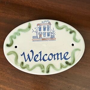 Louisville Stoneware Welcome House door plaque